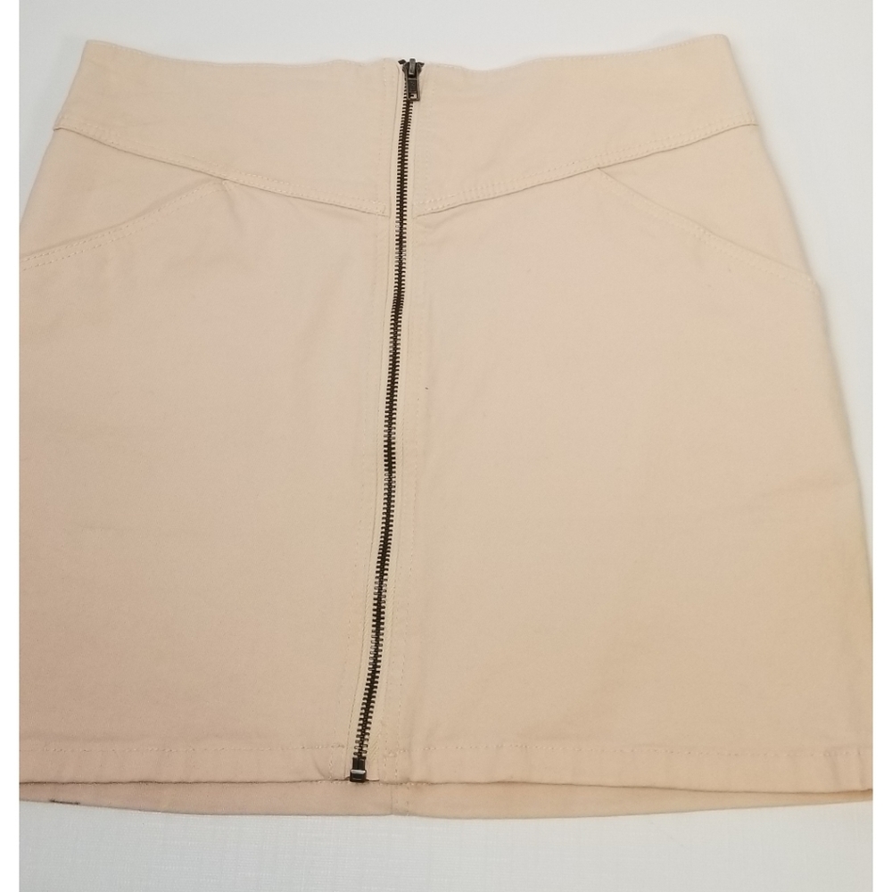Divided Floral Mini Pencil Skirt,10. 1 - Picture 7 of 7